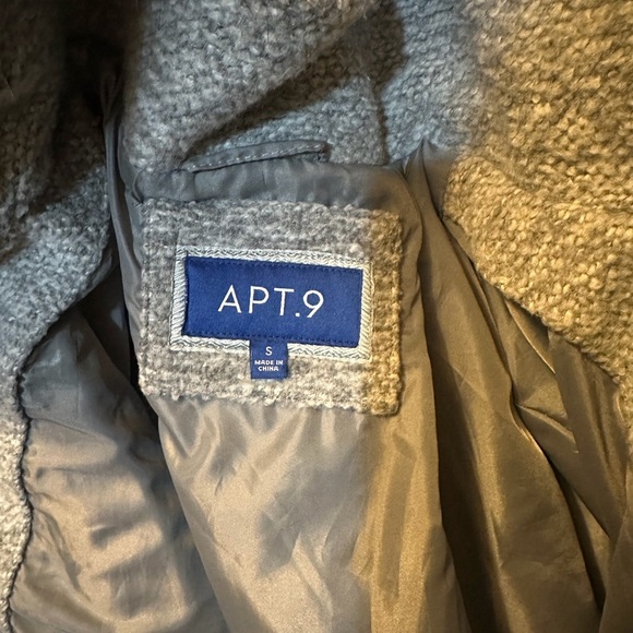 Apt. 9 Women's Gray Coat with Faux Fur Hood - Picture 5 of 6